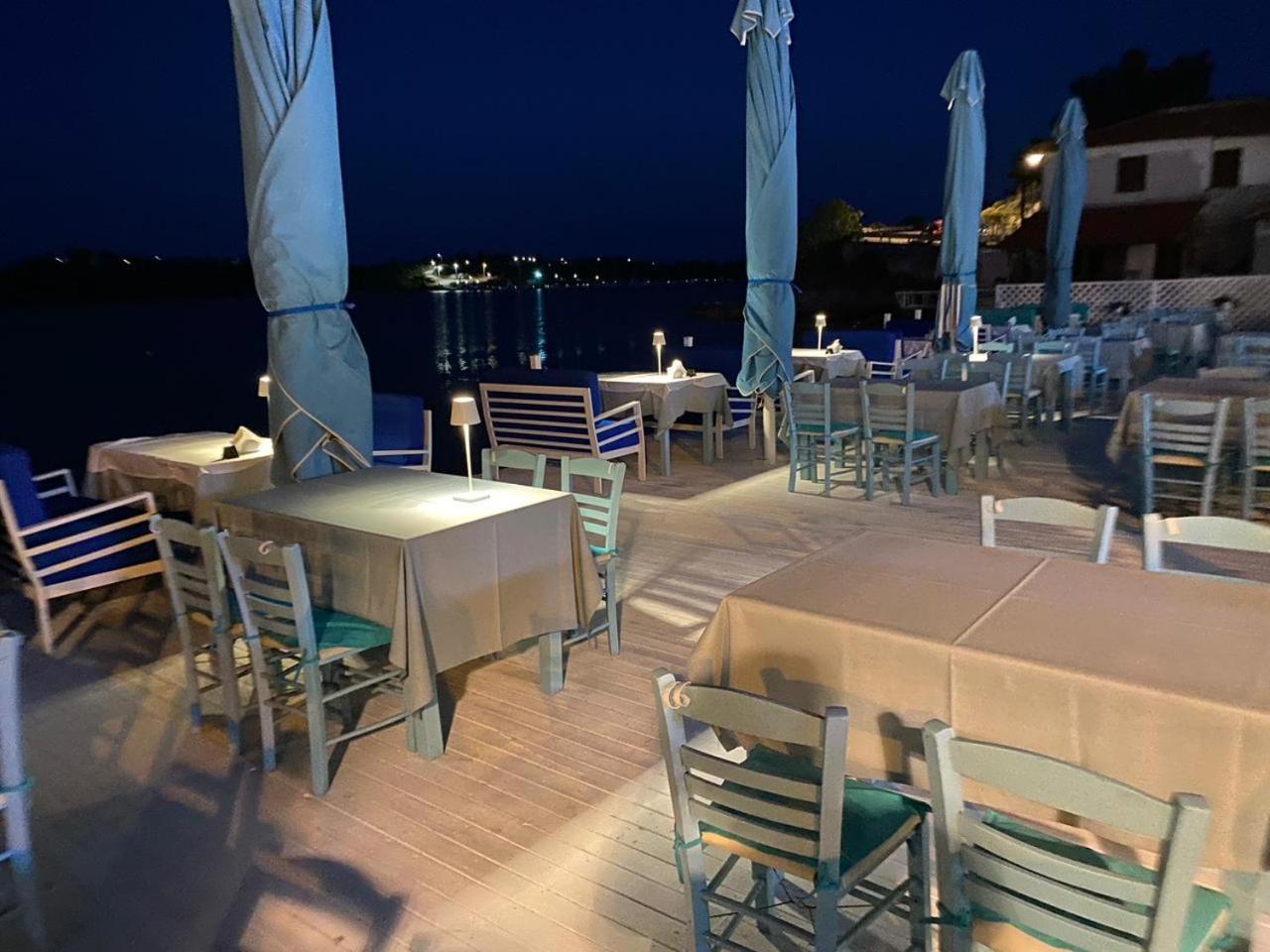 Angelina Hotel Ormos Panagias Exterior photo